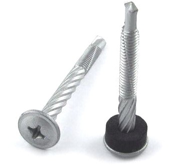 Самосверлящие винты из композита с повышенной герметичностью соединения.